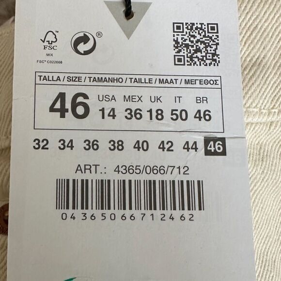 ZARA | Ecru | STRAIGHT CUT SHORTS - Picture 10 of 11